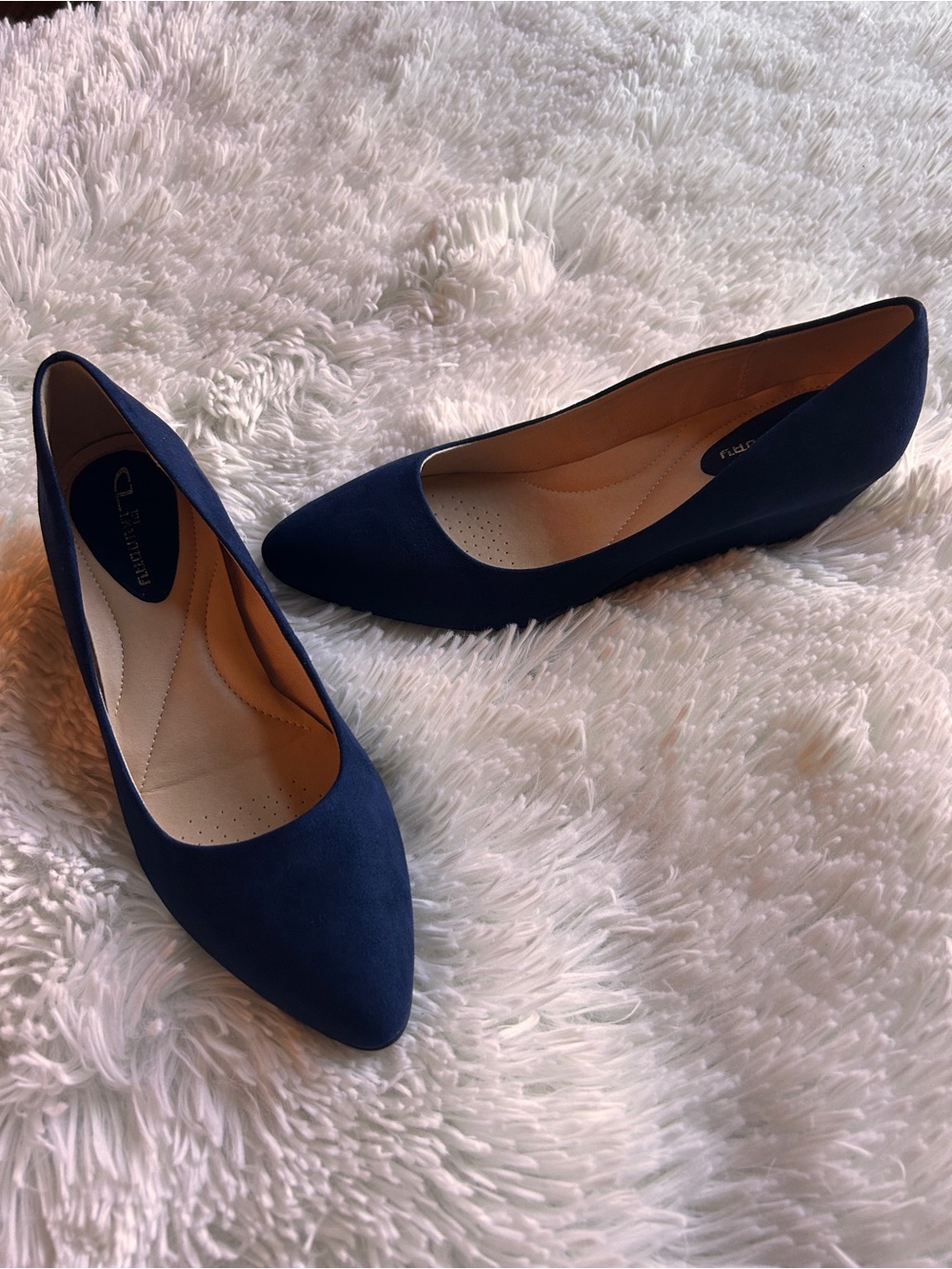CL by Laundry Navy Blue Faux Suede NWOT - Size 8.5